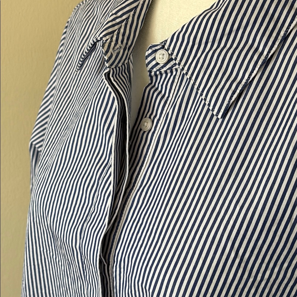 Old Navy Calla Lilly Blue and White Striped Dress - Picture 7 of 15